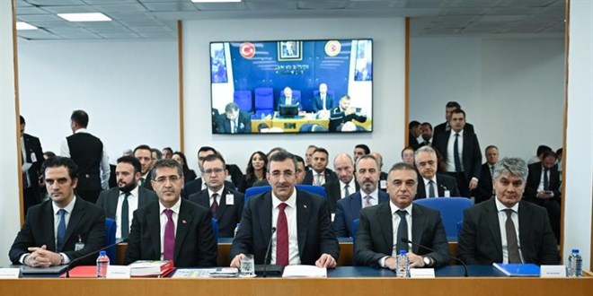 Cumhurbaşkanı Yardımcısı, Bütçe Kurulunda 2025 yılı bütçesini sundu