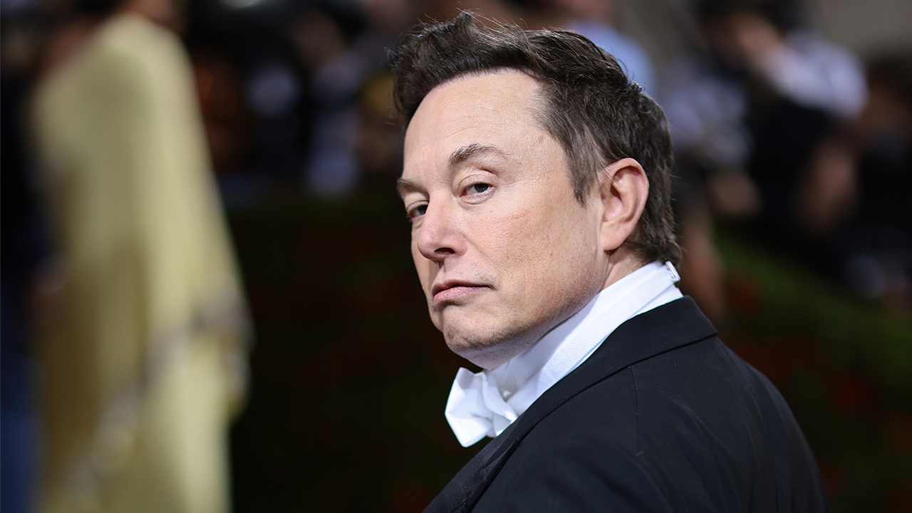 Elon Musk, ABD vatandaşlığından çıkarılabilir!